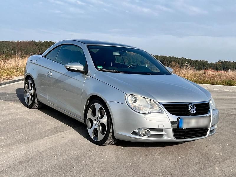 Silber Gebraucht 2011 VW Eos Cabrio | 5.990 € (Guter Preis) - Bild 1/4
