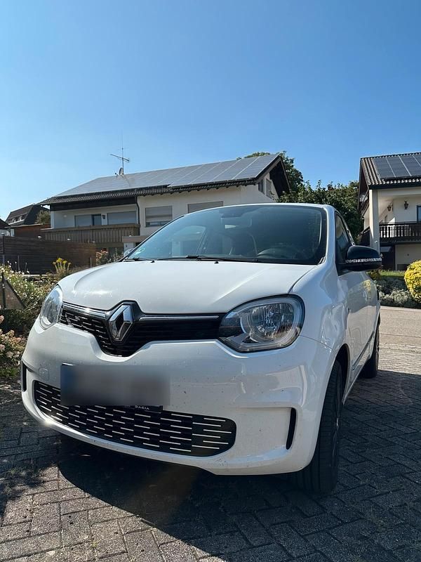 Weiß Gebraucht 2023 Renault Twingo Kleinwagen | 12.500 € (Fairer Preis) - Bild 1/4
