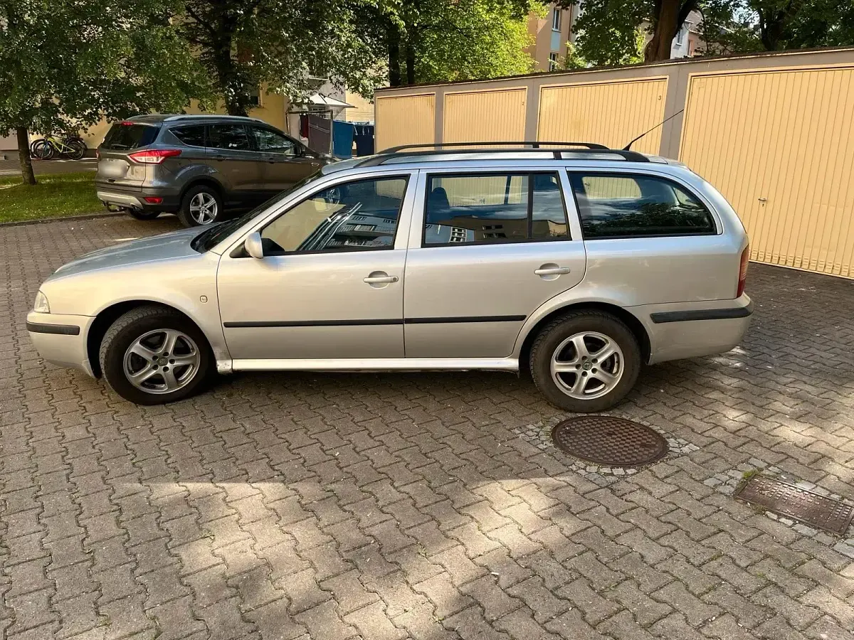 Gebraucht Skoda Octavia 101 PS (74 kW) 2006 Silber Kombi