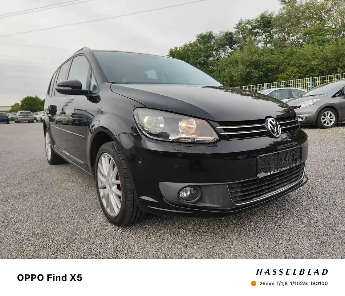 Gebraucht VW Touran Style 140 PS (102 kW) 2011 Schwarz Van / Kleinbus