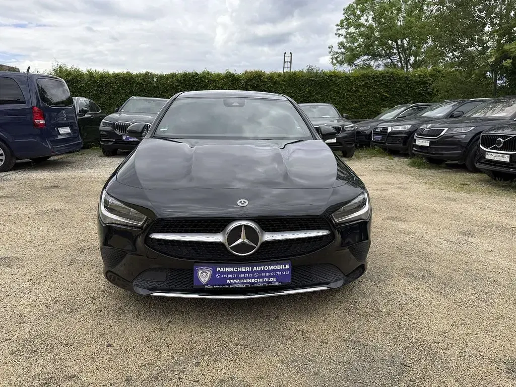 Gebraucht Mercedes CLA220 Progressive 190 PS (139 kW) 2021 Kosmosschwarz Limousine