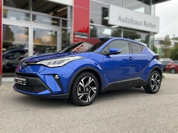 Titanblau metallic Gebraucht 2022 Toyota C-HR Team SUV | 23.490 € (Fairer Preis) - Bild 1/4