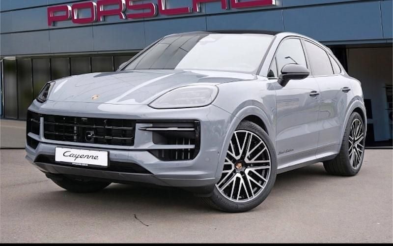 Neu Porsche Cayenne Coupe Black Edition 353 PS (259 kW) 2026 Grau Coupé