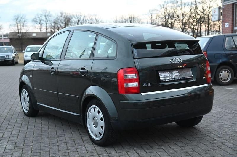 Brugt Audi A2 Young 75 HK (55 kW) 2000 Grøn Hatchback