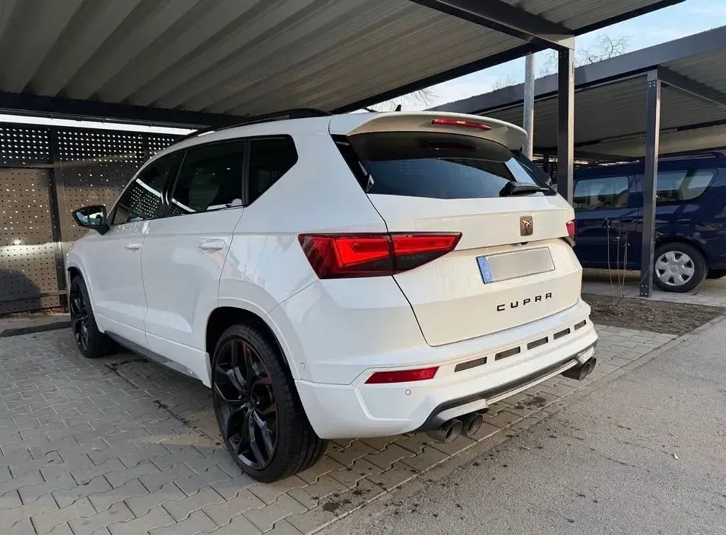 Używany Cupra Ateca VZ 300 KM (220 kW) 2022 Biały SUV