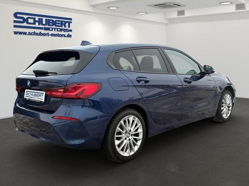 Gebraucht BMW 118 Advantage 140 PS (102 kW) 2019 Mediterranblau metallic Kleinwagen