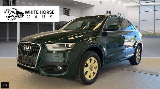Grün Gebraucht 2015 Audi Q3 Ambiente SUV | 19.698 € (Fairer Preis) - Bild 1/4