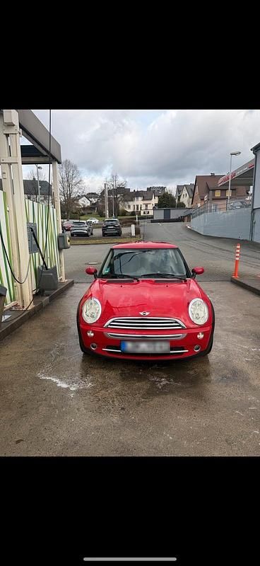 Gebraucht Mini ONE 90 PS (66 kW) 2006 Rot Kleinwagen
