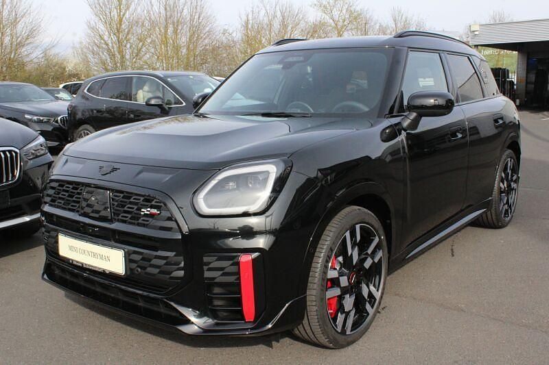 Schwarz Gebraucht 2024 Mini John Cooper Works Countryman SUV | 47.880 € (Fairer Preis) - Bild 1/4