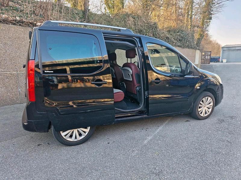 Gebraucht Citroën Berlingo 108 PS (79 kW) 2009 Schwarz Van / Kleinbus