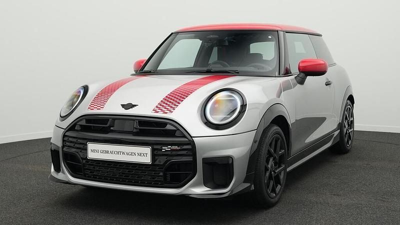 Usata Mini Cooper 156 CV (114 kW) 2024 Grigio Utilitaria