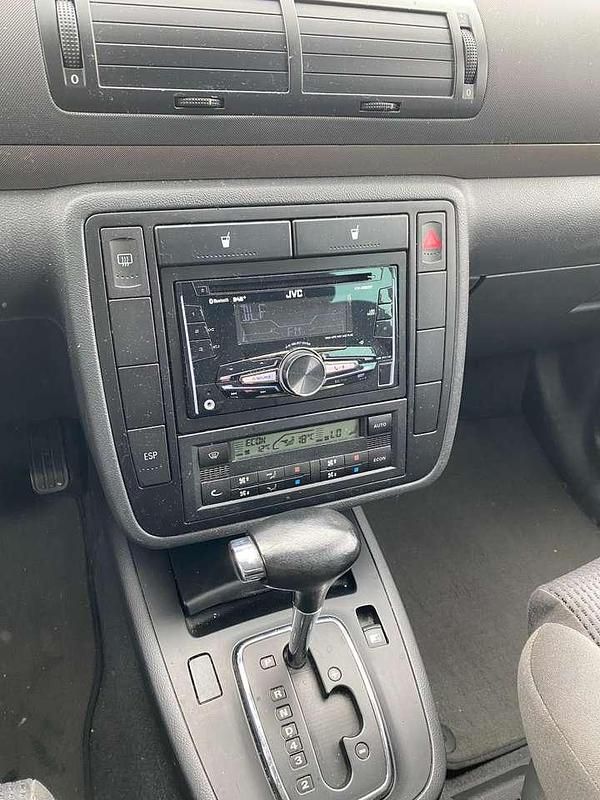 Gebraucht VW Sharan 150 PS (110 kW) 2005 Grau Van / Kleinbus