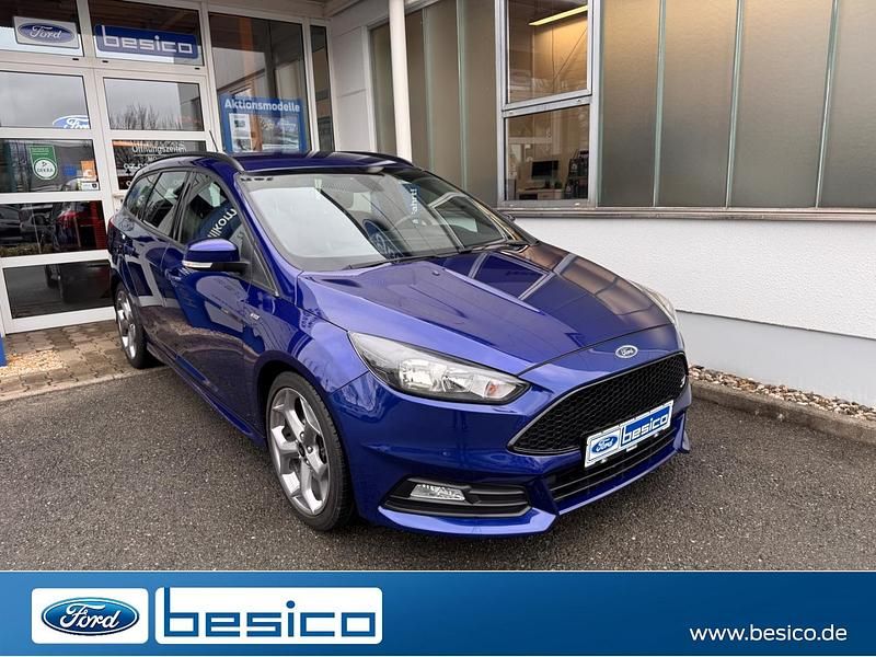 Gebraucht Ford Focus ST 250 PS (183 kW) 2017 Indicblau metallic (blau) Kombi