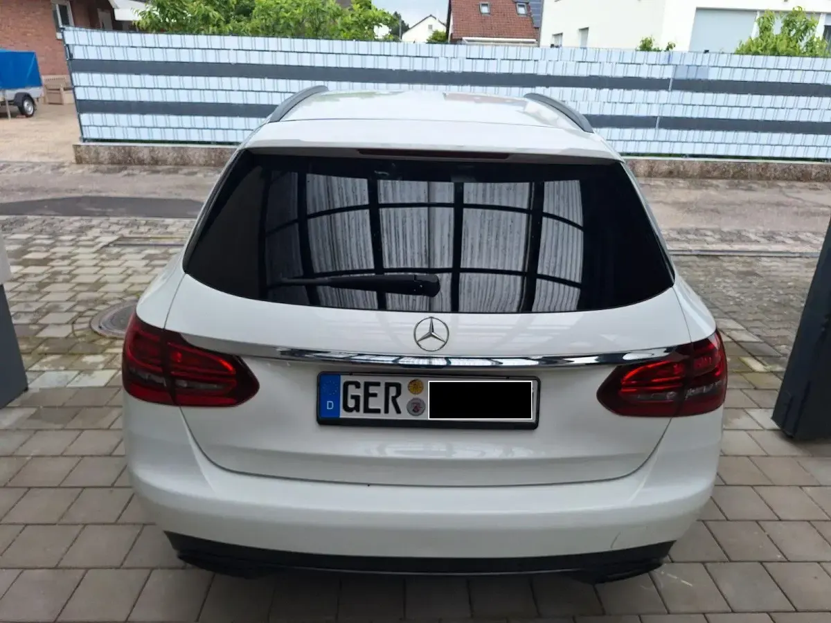 Gebraucht Mercedes C200 150 PS (110 kW) 2018 Weiß Kombi