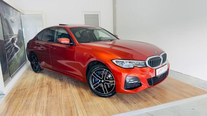 Gebraucht BMW 330e M Sport 184 PS (135 kW) 2020 Orange Limousine