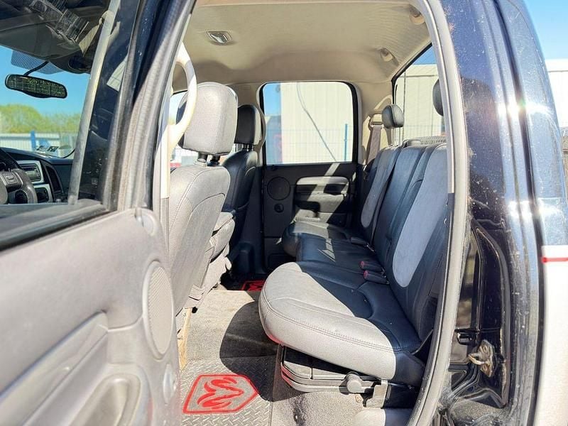 Second-hand Dodge Ram 345 CP (253 kW) 2005 Negru Pickup