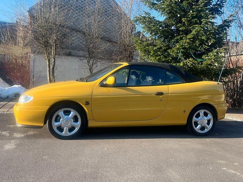 Gebraucht Renault Mégane Cabriolet 147 PS (108 kW) 1997 Gelb Cabrio