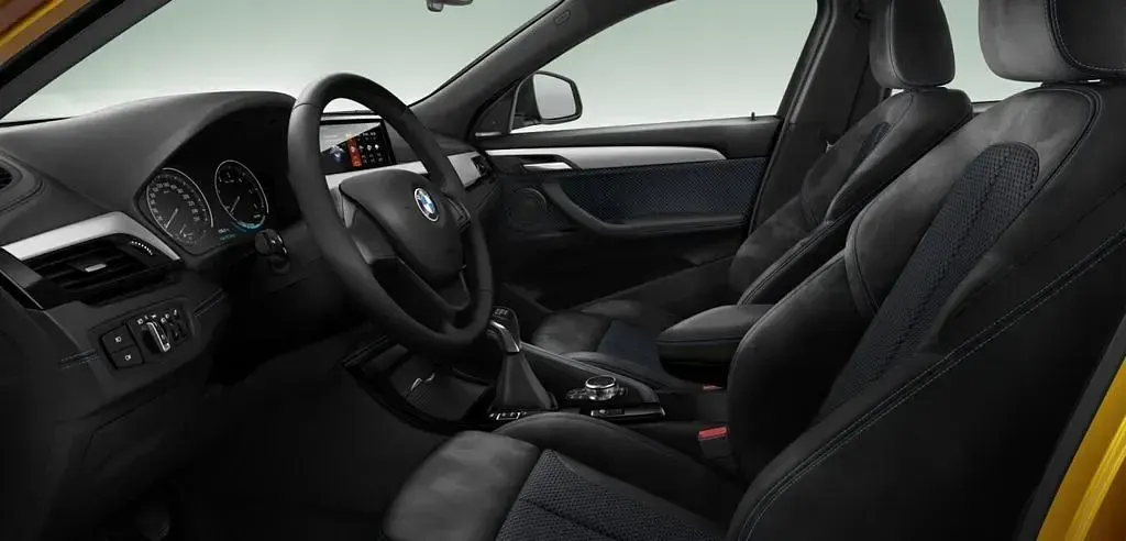 Gebraucht BMW X2 M Sport 231 PS (169 kW) 2018 Gold SUV