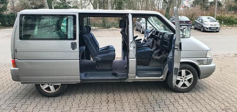 Gebraucht VW T4 140 PS (102 kW) 2000 Grau Van