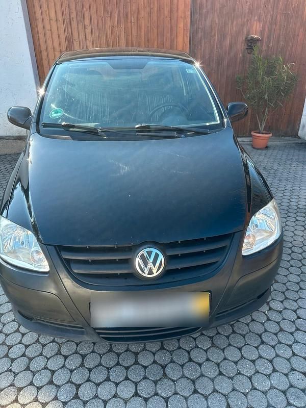 Second-hand VW Fox 70 CP (51 kW) 2006 Negru Hatchback