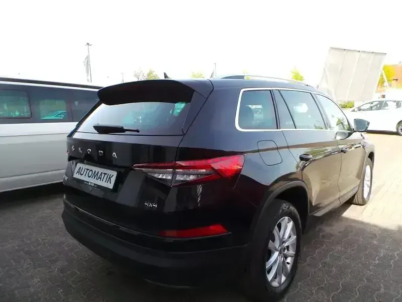 Gebraucht Skoda Kodiaq Style 200 PS (147 kW) 2023 Schwarzmagic perleffekt (metallic) SUV