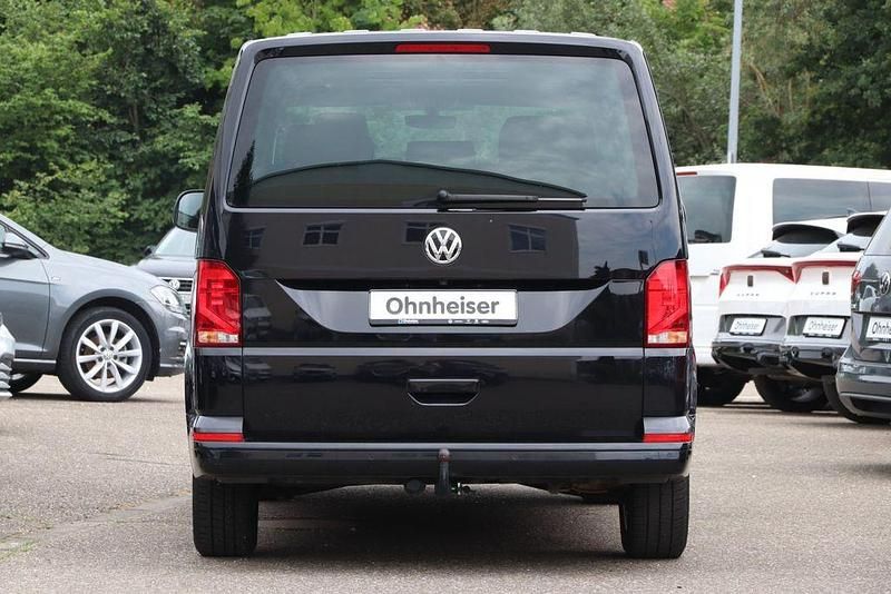 Używany VW Multivan Comfortline 150 KM (110 kW) 2022 Czarny Minivan