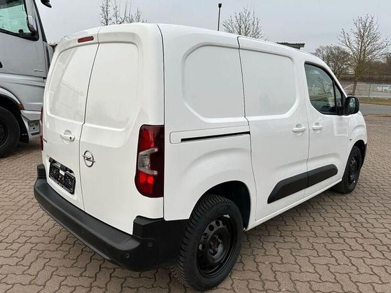 Gebraucht Opel Combo Edition 131 PS (96 kW) 2021 Weiß Van / Kleinbus