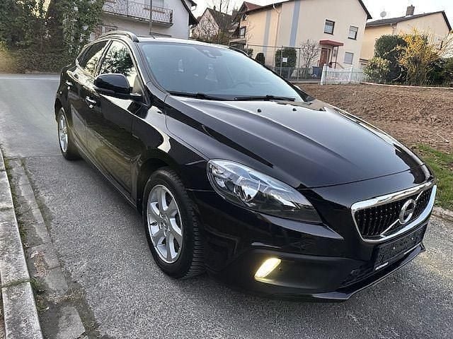 Gebraucht Volvo V40 CC 152 PS (111 kW) 2017 Schwarz Kombi