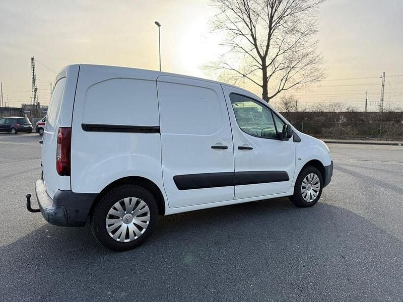 Gebraucht Citroën Berlingo 92 PS (67 kW) 2013 Weiß Van / Kleinbus