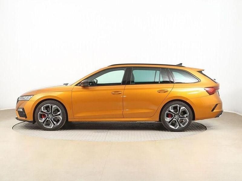 Gebraucht Skoda Octavia RS 245 PS (180 kW) 2024 Phoenix orange perleffekt (metallic) Kombi