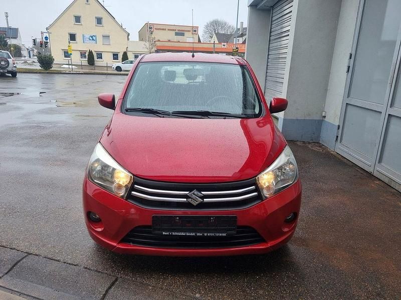 Rot Gebraucht 2015 Suzuki Celerio Comfort Kleinwagen | 5.990 € (Fairer Preis) - Bild 1/4