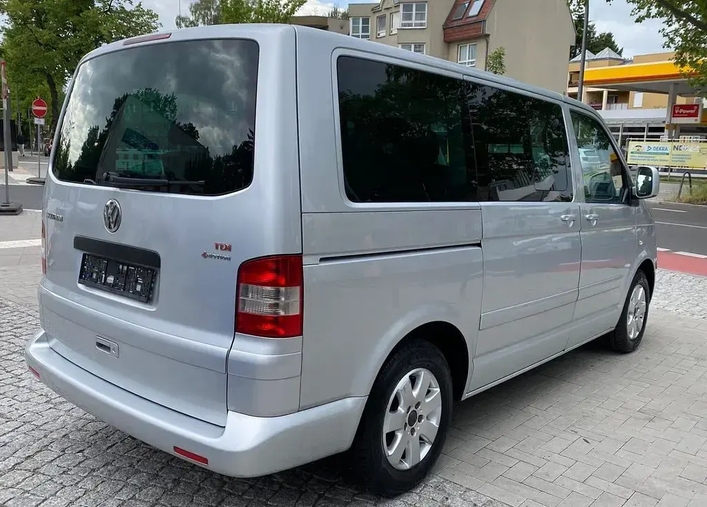 Gebraucht VW Multivan 174 PS (127 kW) 2004 Silber Van / Kleinbus
