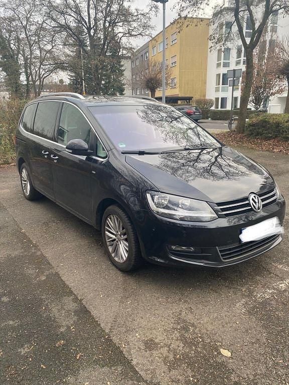 Gebraucht VW Sharan Comfortline 140 PS (102 kW) 2014 Schwarz Van / Kleinbus