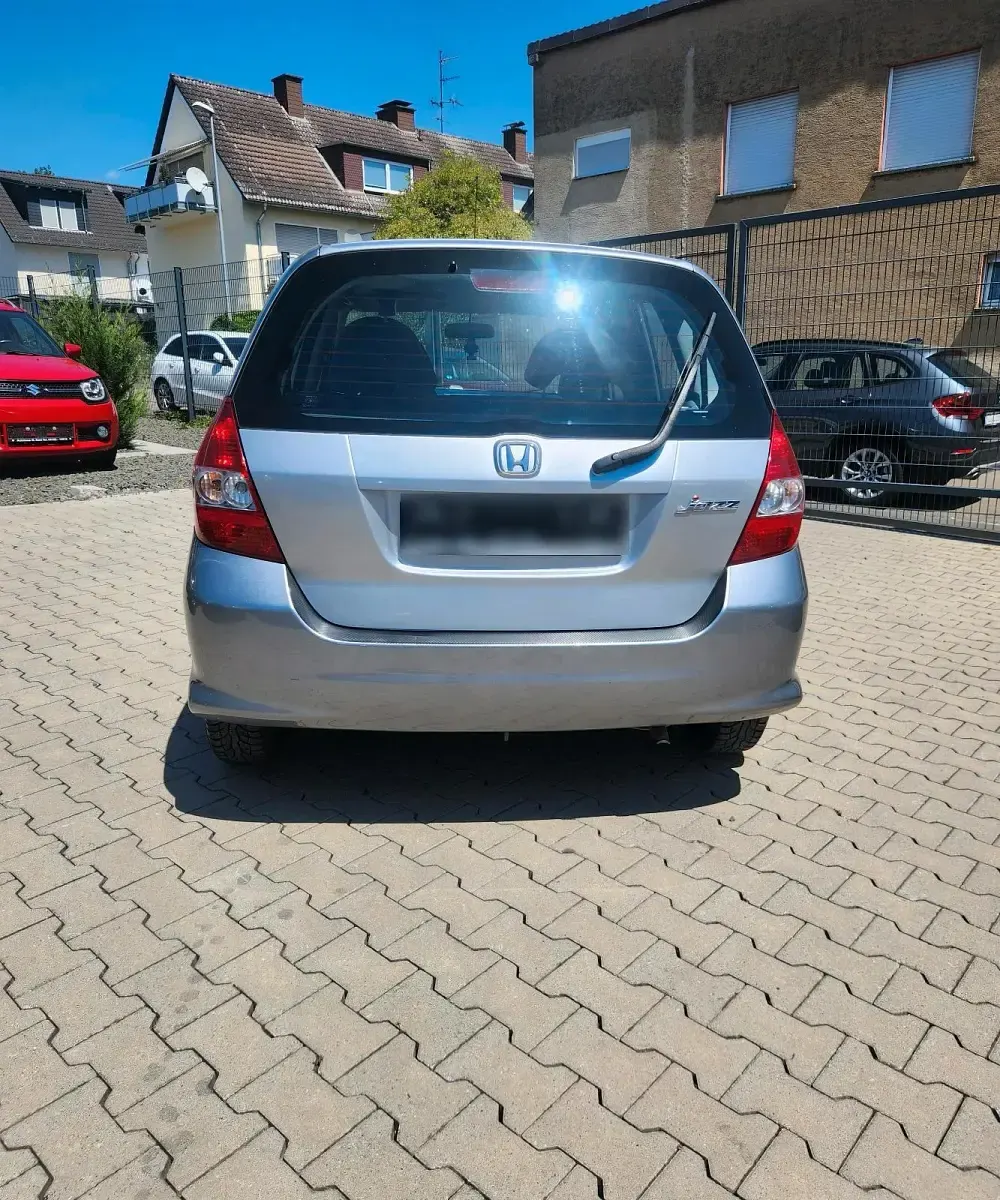 Gebraucht Honda Jazz 83 PS (61 kW) 2008 Silber Kleinwagen