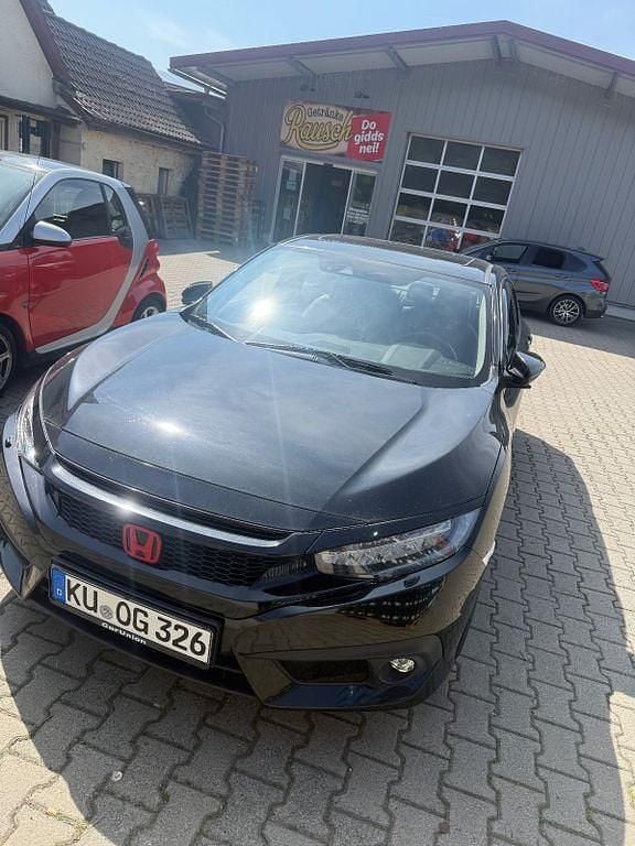 Schwarz Gebraucht 2017 Honda Civic Executive Limousine | 15.490 € (Superpreis) - Bild 1/4