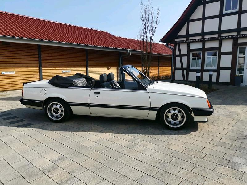 Gebraucht Opel Ascona 90 PS (66 kW) 1986 Weiß Cabrio