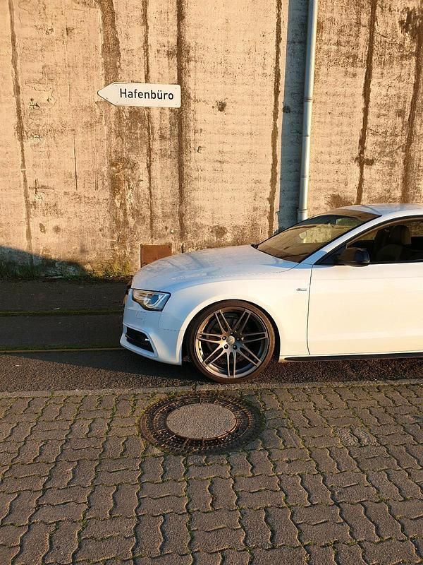 Gebraucht Audi A5 S-Line 170 PS (125 kW) 2013 Weiß Coupé