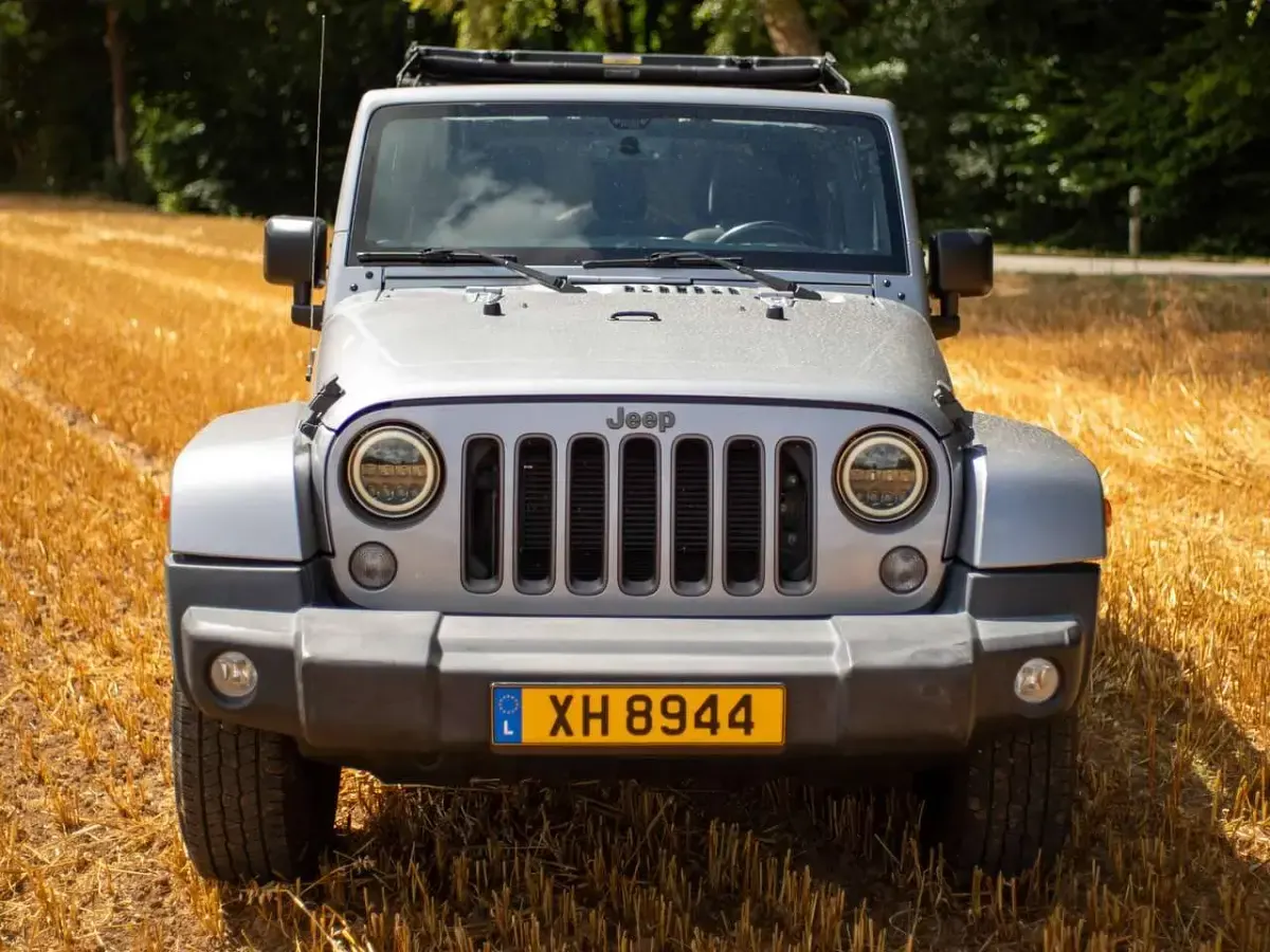 Gebraucht Jeep Wrangler Unlimited 284 PS (208 kW) 2018 Silber SUV