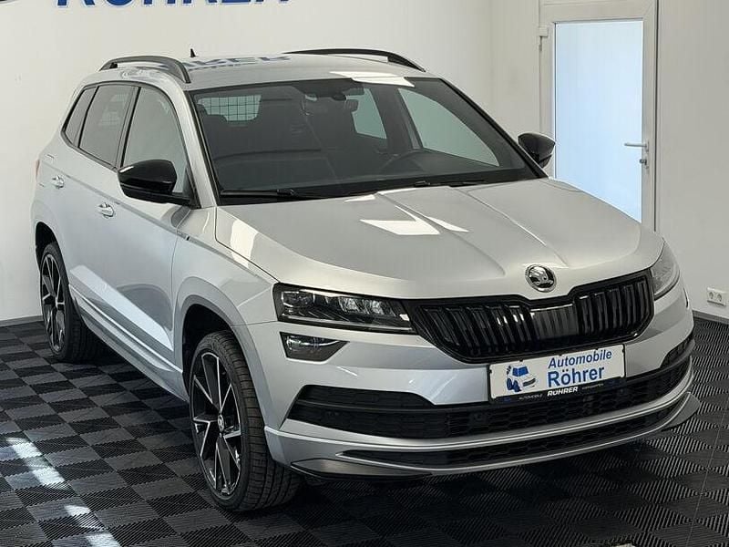 Gebraucht Skoda Karoq SportLine 150 PS (110 kW) 2021 Silber SUV