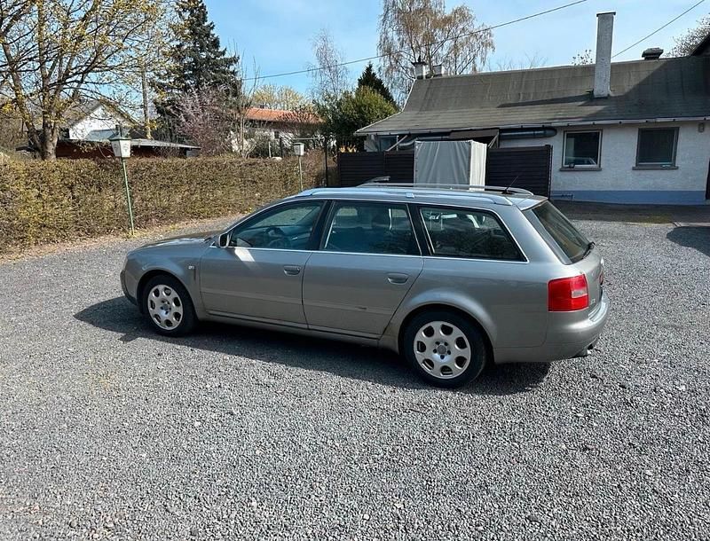 Usata Audi A6 180 CV (132 kW) 2003 Argento Station wagon