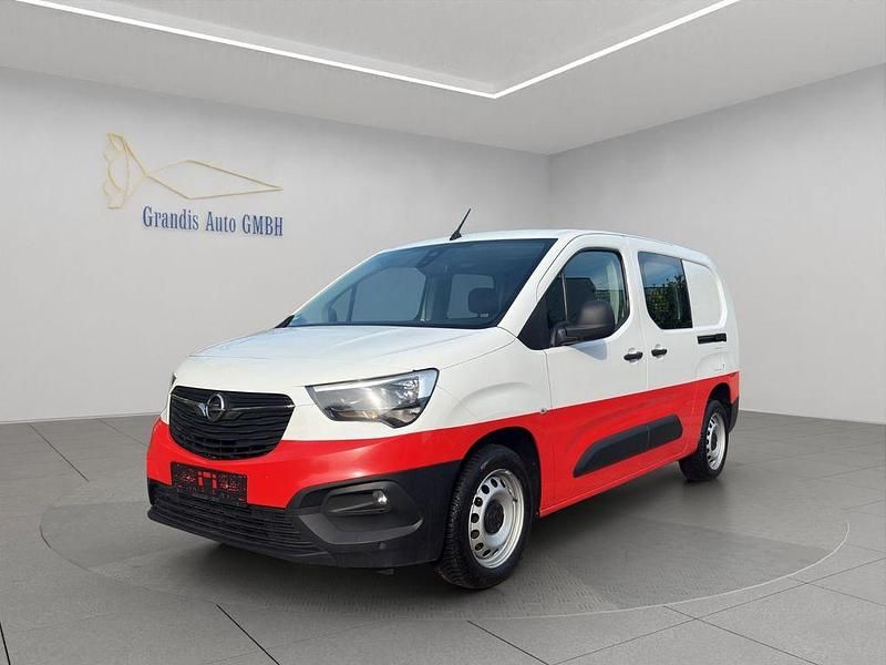 Weiß Gebraucht 2021 Opel Combo Van / Kleinbus | 6.990 € - Bild 1/4