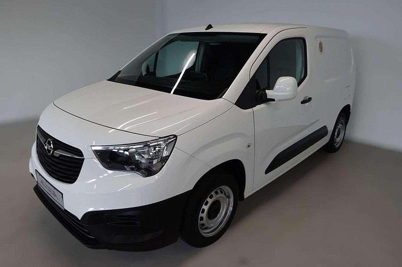 Gebraucht Opel Combo Edition 102 PS (75 kW) 2021 Weiß Van / Kleinbus