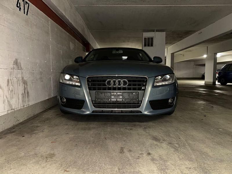 Blau Gebraucht 2009 Audi A5 Coupé | 7.900 € (Guter Preis) - Bild 1/4