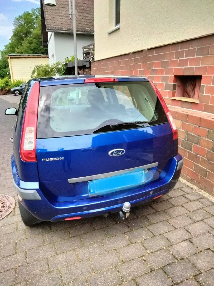 Gebraucht Ford Fusion 101 PS (74 kW) 2006 Blau Kleinwagen