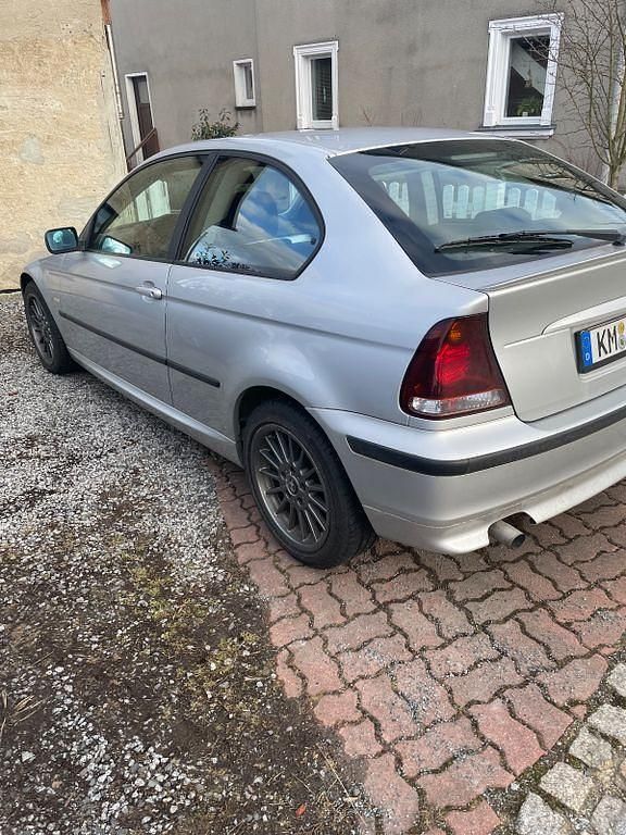Gebraucht BMW 316 116 PS (85 kW) 2003 Silber Limousine