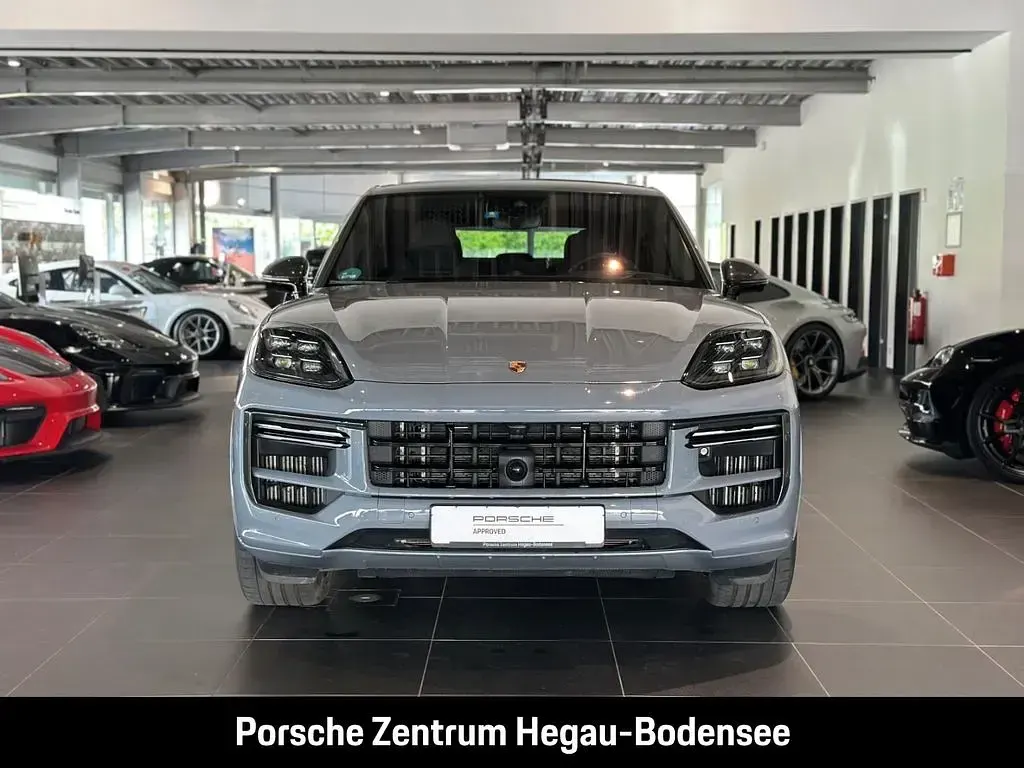 Gebraucht Porsche Cayenne Turbo E-Hybrid Coupe 740 PS (544 kW) 2024 Arktikgrau SUV
