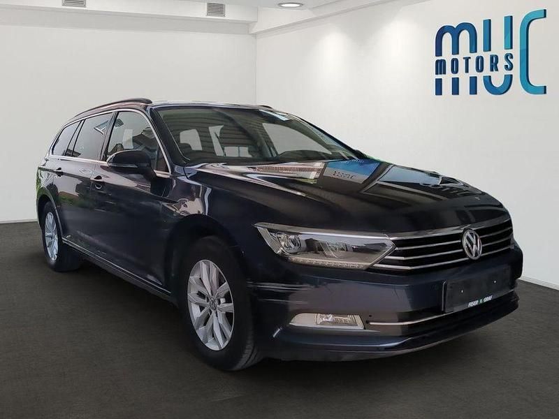 Blau Gebraucht 2017 VW Passat Comfortline Kombi | 14.690 € (Guter Preis) - Bild 1/4