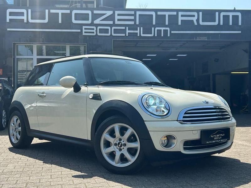 Weiß Gebraucht 2007 Mini Cooper Kleinwagen | 4.571 € (Fairer Preis) - Bild 1/4