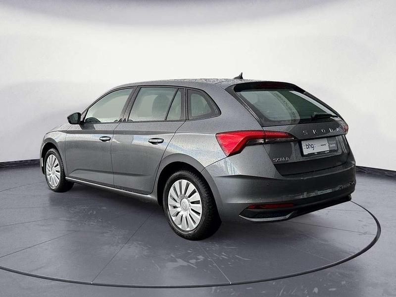 Gebraucht Skoda Scala Essence 116 PS (85 kW) 2025 Grau Kleinwagen