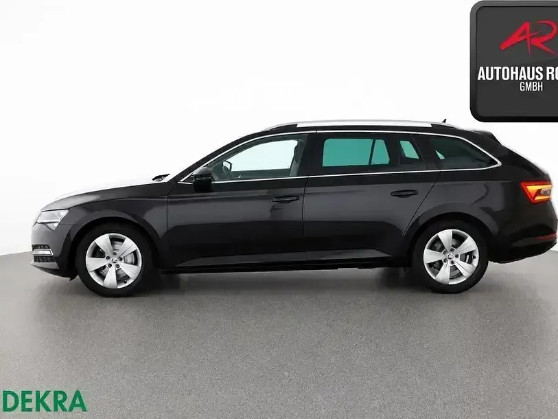 Gebraucht Skoda Superb Style 200 PS (147 kW) 2021 Schwarz Kombi